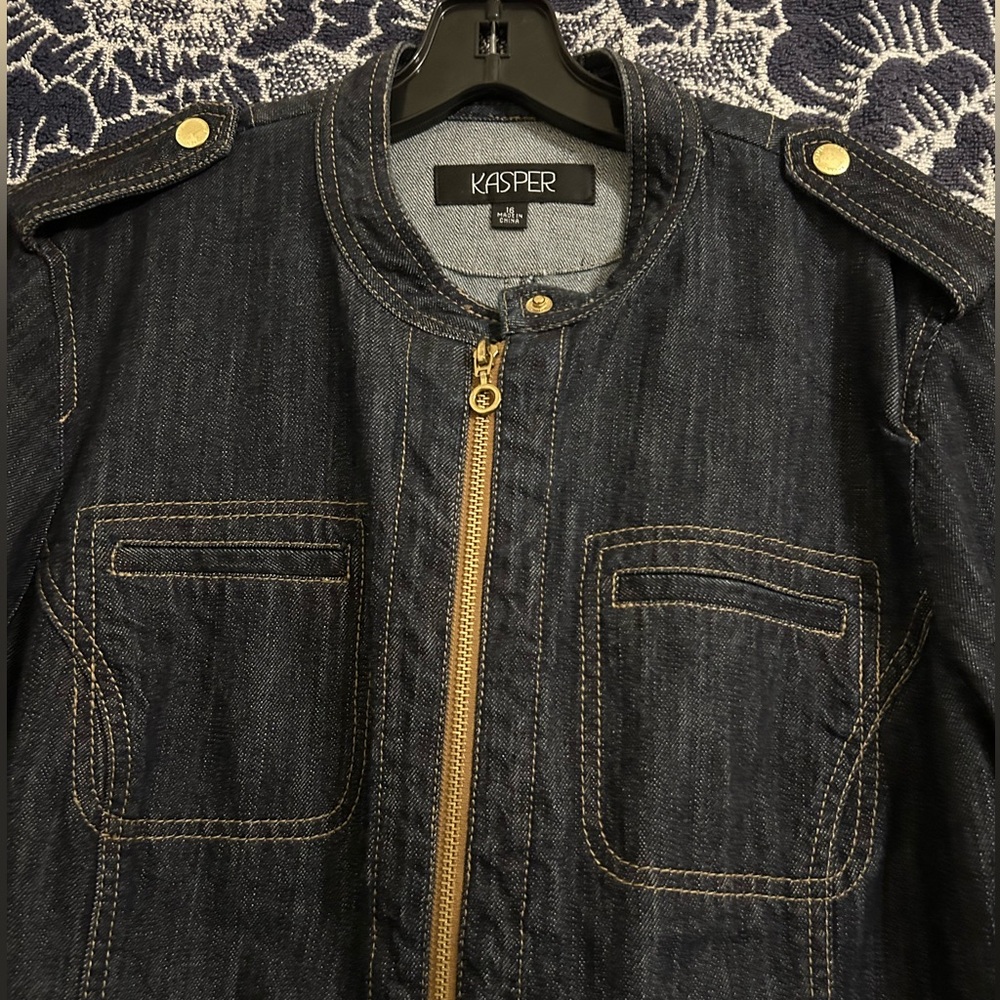 KASPER (NEW) Luxury 3-Piece Denim Outfit - Picture 6 of 9